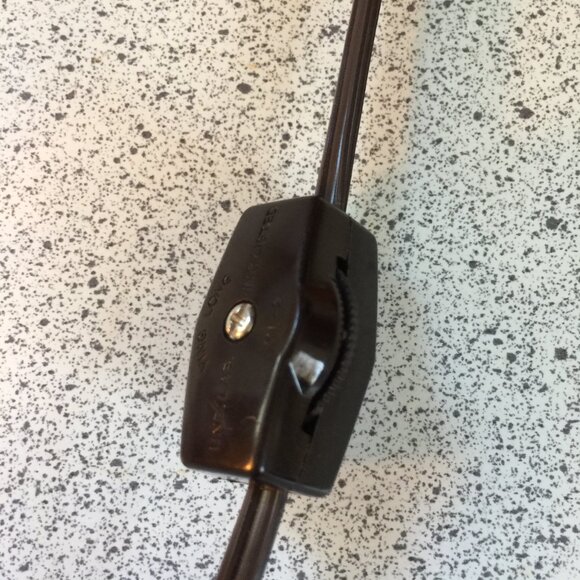 Stained glass lamp - Picture 8 of 8